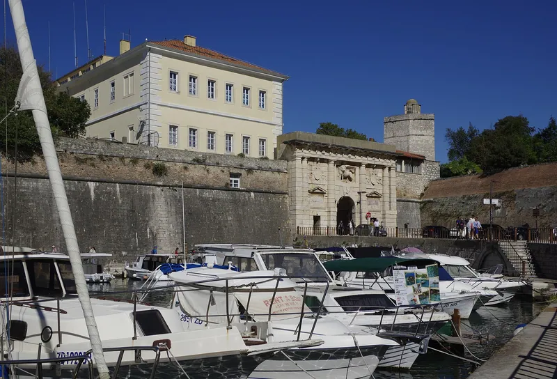 The small harbour of Foša and the Land Gate in Zadar